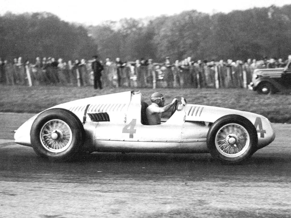 Tazio Nuvolari, Auto Union, Donington Park 1938