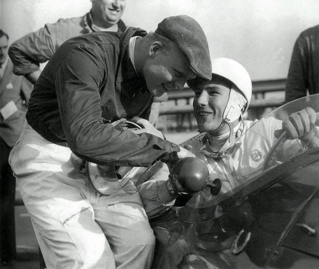 Mike Hawthorn a Stirling Moss, 1954
